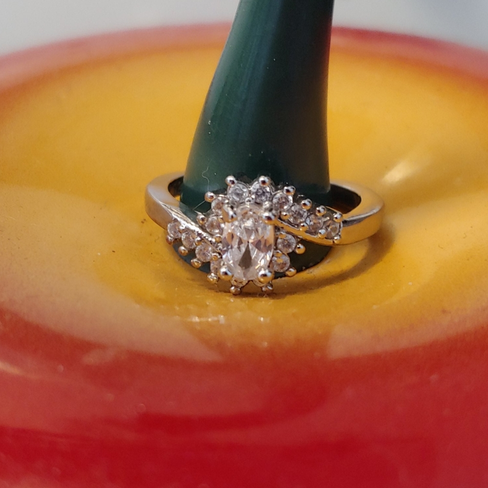 Sterling Ring - Picture 3 of 3